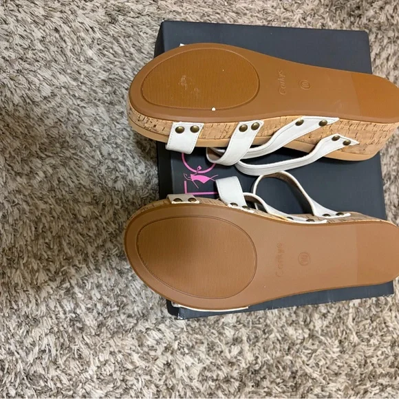 Corkys White Wedge Sandals - Picture 3 of 3